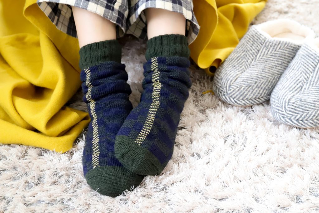 レッグウォーマーやフリースズボン