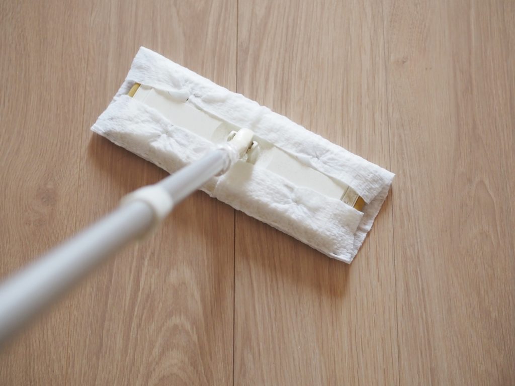 壁ににおいがしみ込む仕組み